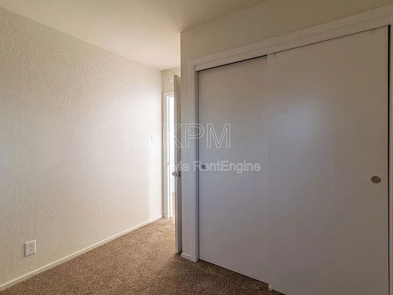 3814 N California St #6 — Photo 9