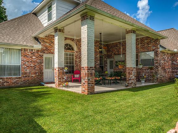 5th image of 20216 Havenshire Dr