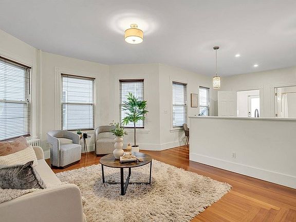 4th image of 456 Medford St APT 3