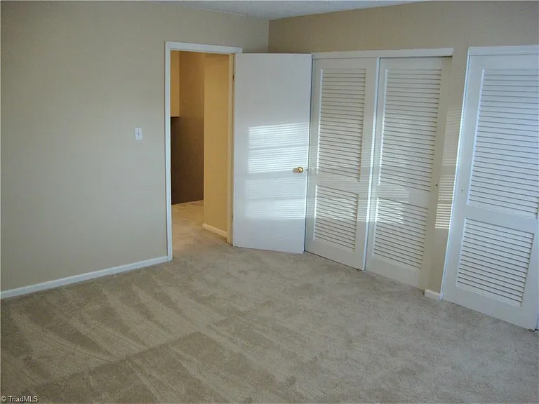 101 Oxford Pl #4 — Photo 11