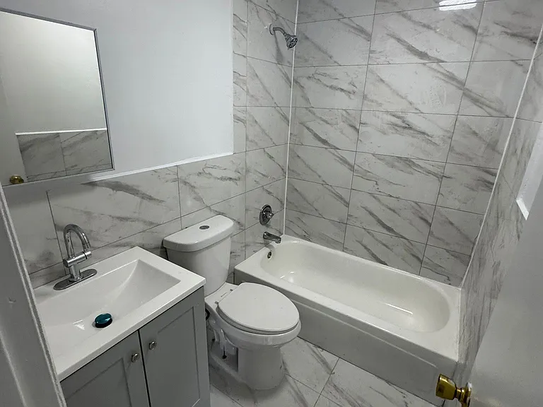 142 Orchard St #2R — Photo 13