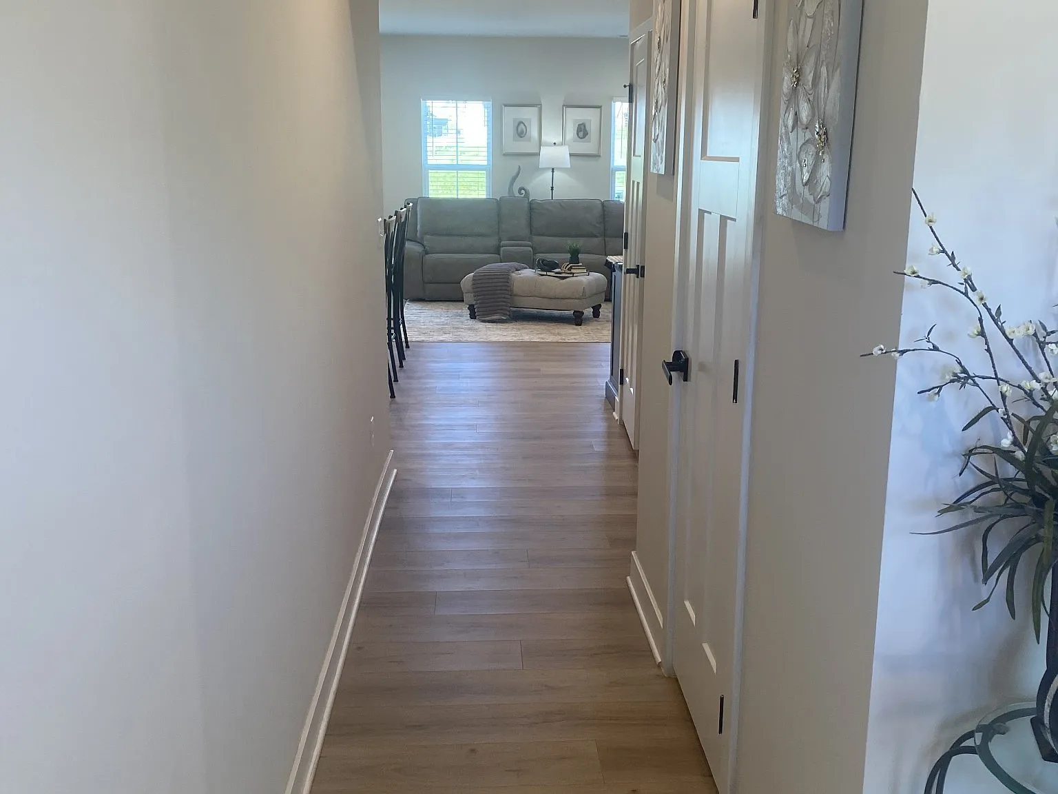 3 bed, 2.5 bath, 1776 sqft, $2,365 — Photo 3