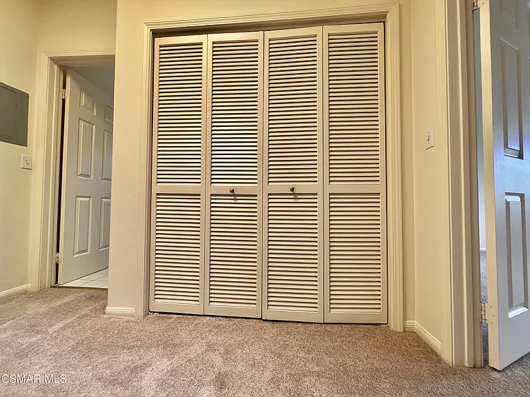 255 N Skyline Dr — Photo 21
