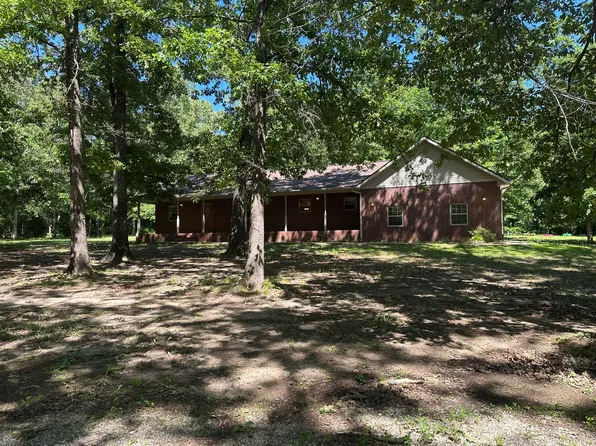 2 Alley Dr, Batesville, AR 72501
