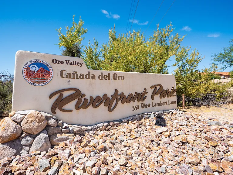 458 W Paseo Rio Grande — Photo 22