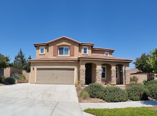 6811 Goldenrod Way, Riverside, CA 92509