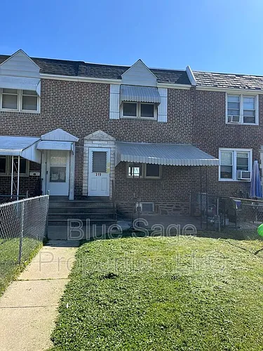 319 S Church St Photo 1