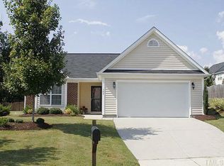 104 Gruggle Way, Holly Springs, NC 27540