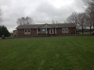 1570 Norton Rd, Lawrenceburg, TN 38464