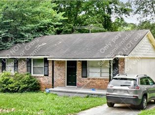 8301 Marlborough Dr, Jonesboro, GA