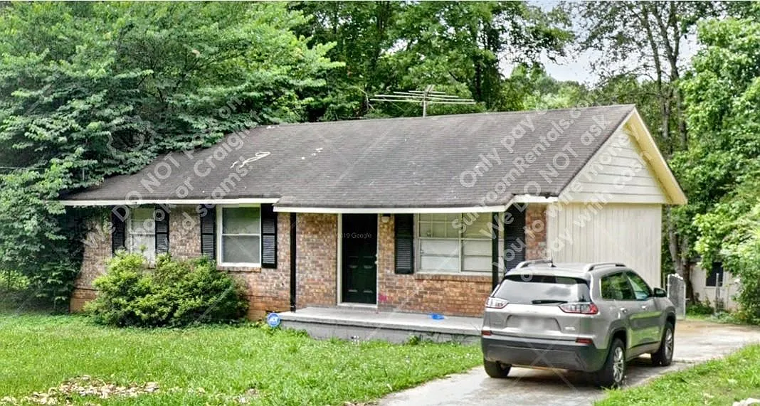 8301 Marlborough Dr photo 1