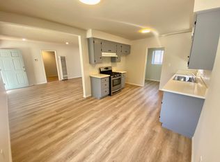 2208-2210 N Rindge Ln, Redondo Beach, CA 90278