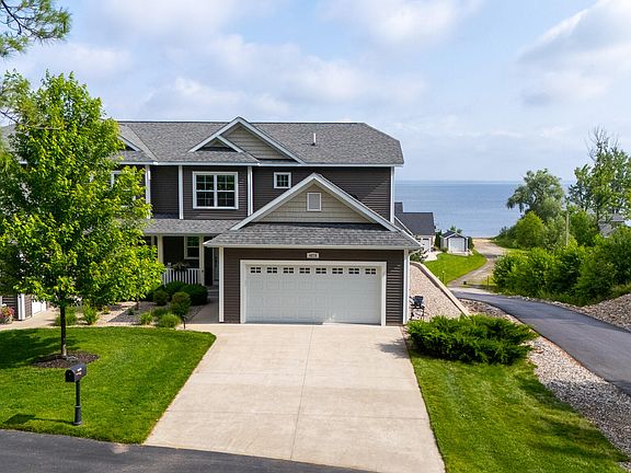 2nd image of 4876 W Houghton Lake Dr