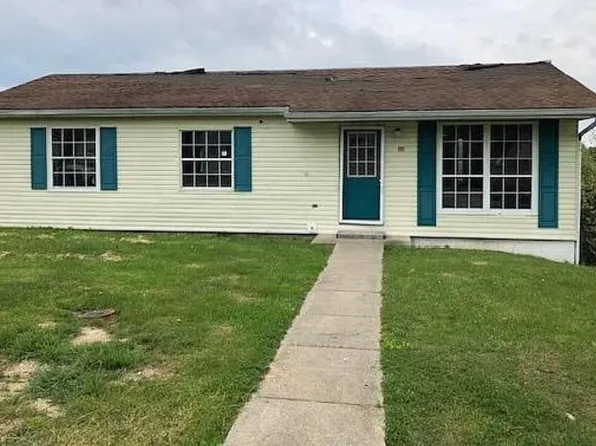 151 Strawberry Dr, Olive Hill, KY 41164