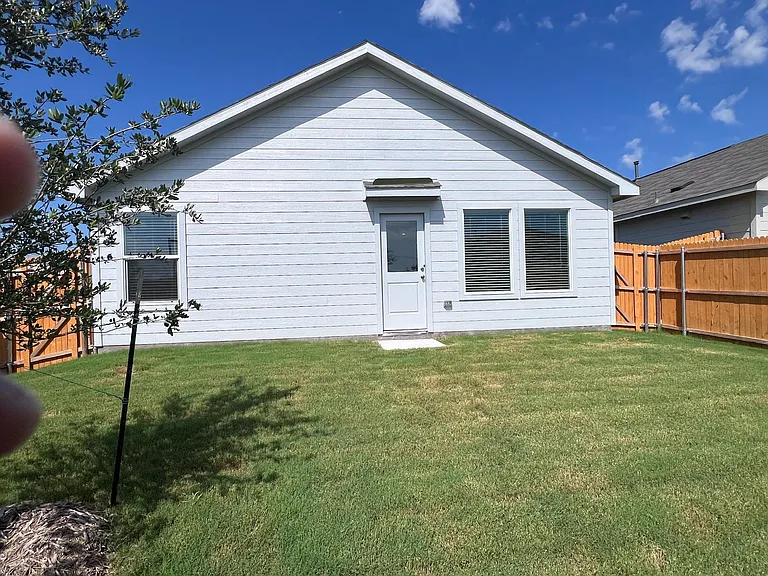 3927 Ontario Way — Photo 24