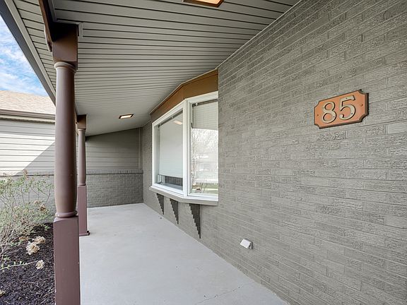 3rd image of 85 Larch Rd