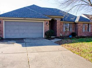 5835 Lincoln Pointe Blvd, Evansville, IN 47715