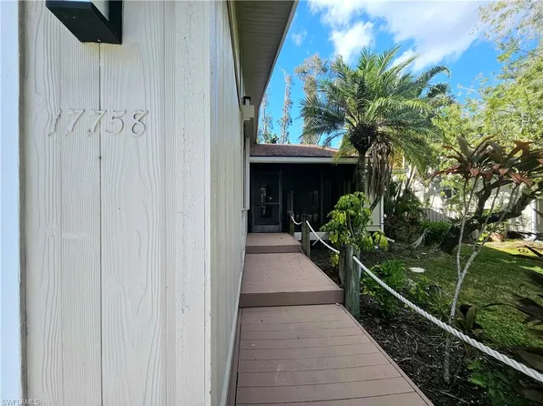 17758 Park Village Blvd, Fort Myers, FL 33908