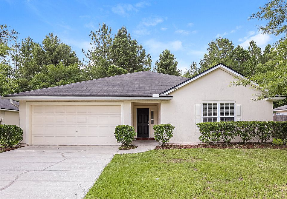 1st image of 10946 Lauren Oak Ln S