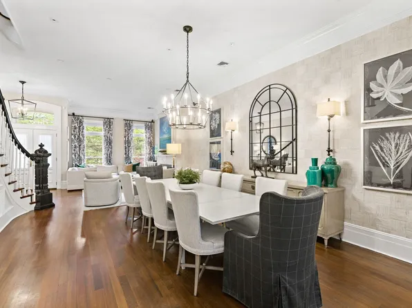 630 Hudson Street image 9 of 50