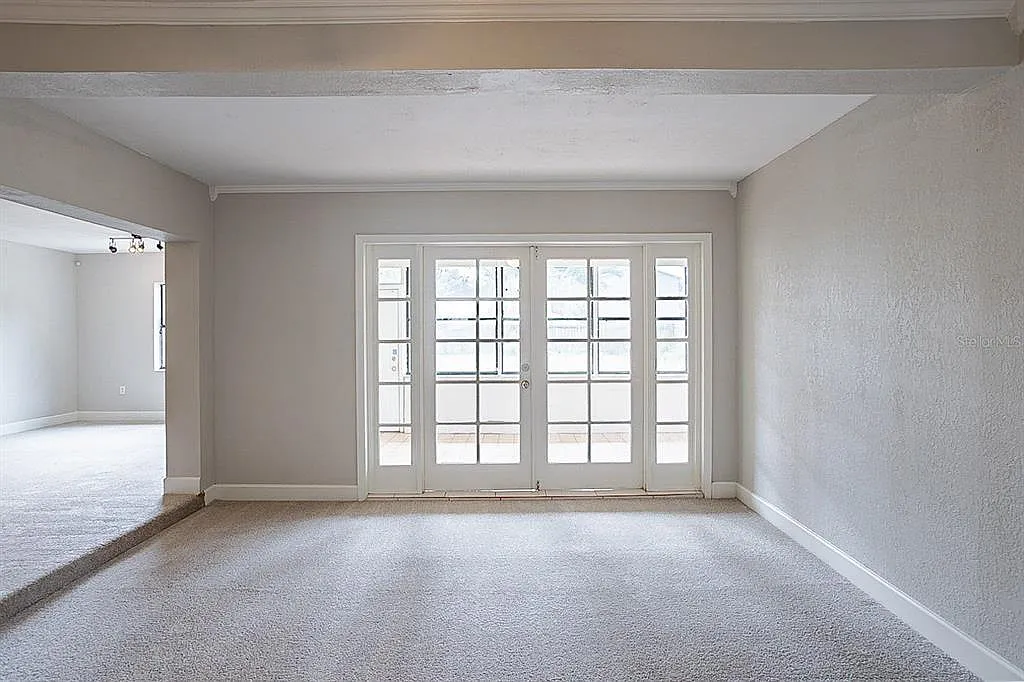 2650 Euston Rd — Photo 3