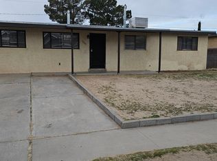 1624 Ralph Dr, Las Cruces, NM 88001