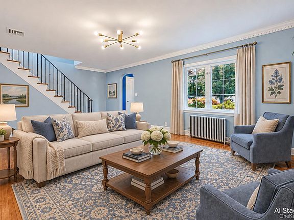 2nd image of 7 Highmeadow Road