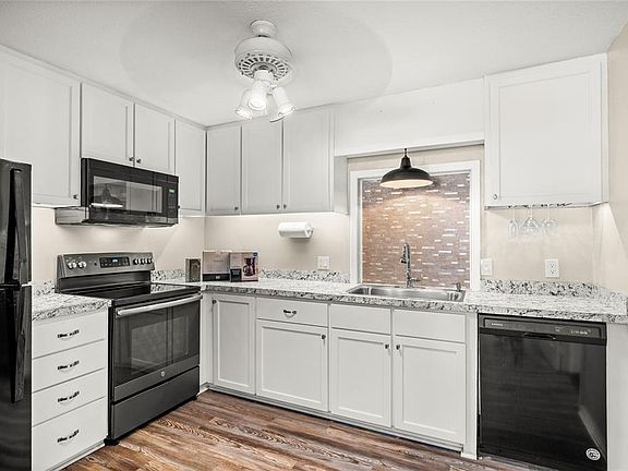 4th image of 435 3rd St NW