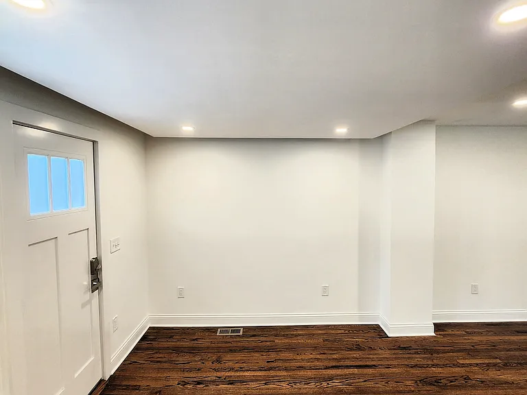 Baltimore Townhomes - 5036 — Photo 4