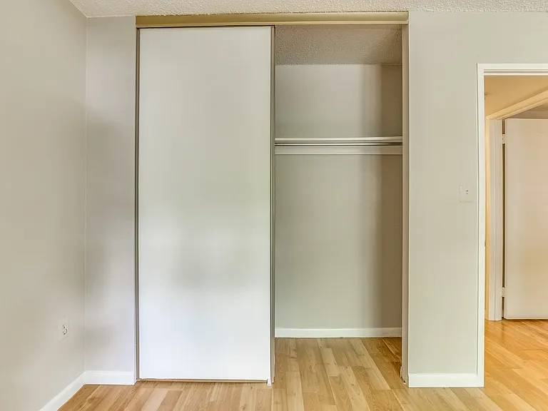 11564 Rolling Green Ct #101 — Photo 26