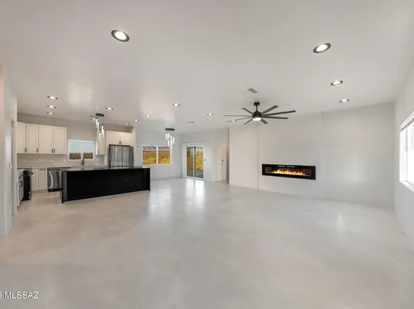 24 Camino Olympia, Rio Rico, AZ 85648