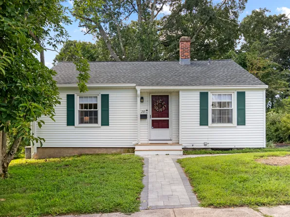 28 Walnut Road, Rocky Hill, CT 06067