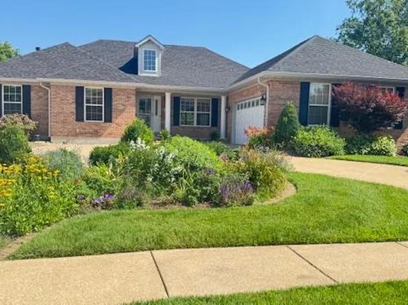 1717 Doris Walter Ln, Saint Charles, MO 63303