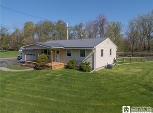 10 4th St, Forestville, NY 14062
