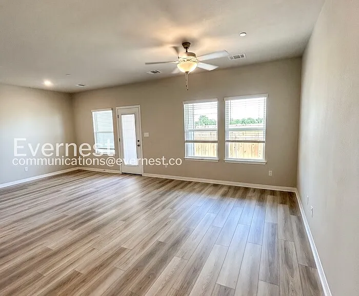 1850 Settlers Glen Dr #1603 — Photo 3