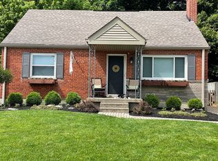 7128 Bluecrest Dr, Cincinnati, OH