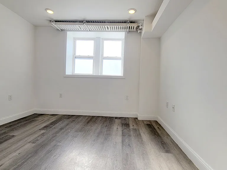 401 Walker St #B2 — Photo 5