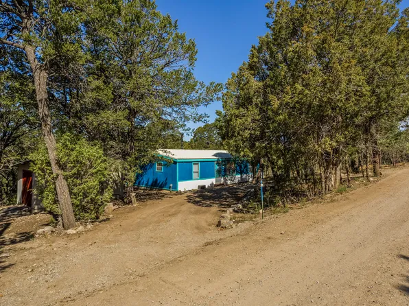 74 Big Dipper Rd, Tijeras, NM 87059