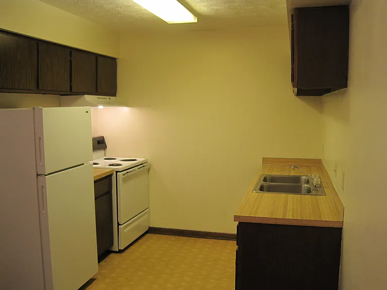 Arapahoe Village — Photo 88