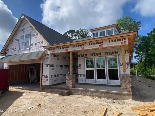 3308 Island Lakes Drive, Oak Island, NC 28461