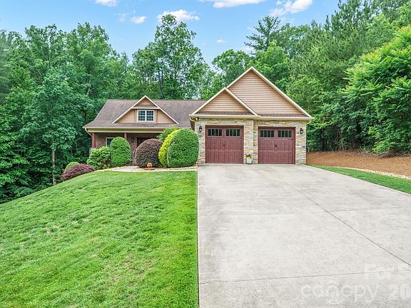 4th image of 5361 Antler Creek Dr