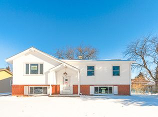 641 S Ellsworth Ave, Addison, IL 60101