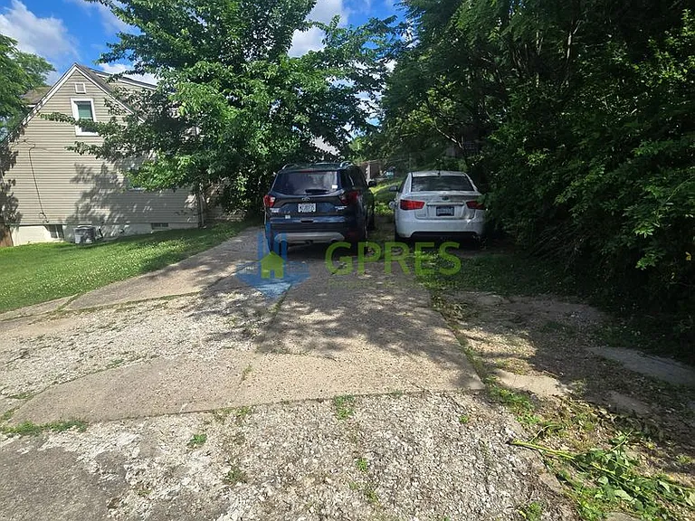 417 Vogel Dr — Photo 13