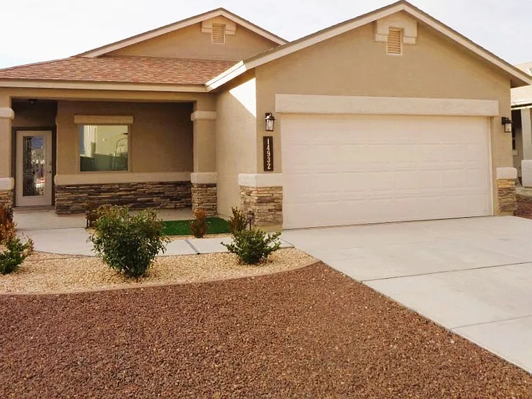 14932 Tierra Haven Ave — Photo 1