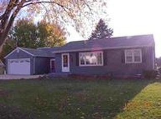 1281 Chestnut St, Eldena, IL 61324