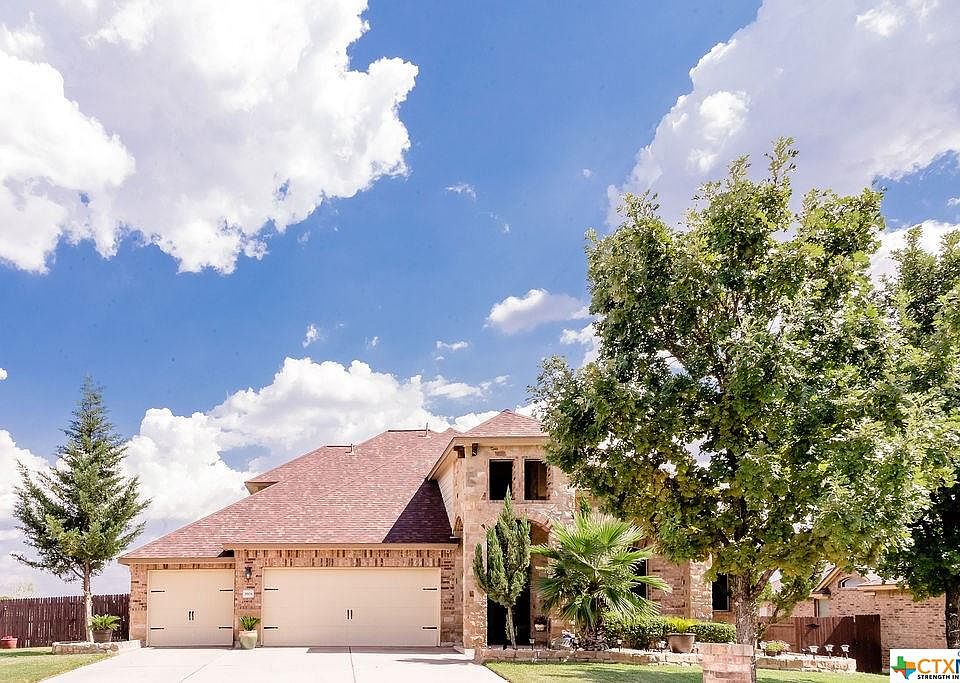1st image of 3908 Scenic Trail Dr