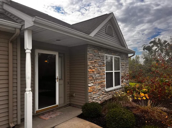 9925 Oak Trail Rd, Fort Wayne, IN 46825