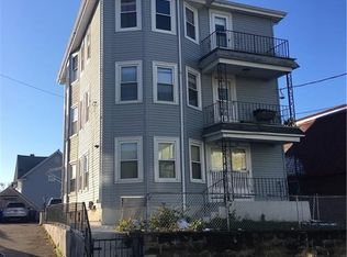 62 Larch St, Pawtucket, RI 02860
