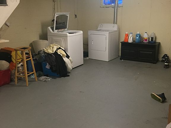 Basement with W/D hookup