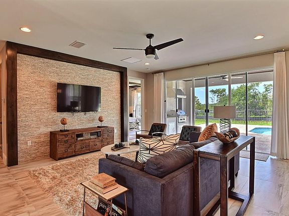 5th image of 971 Tarpon Flats Dr